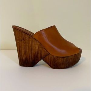 Aldo wedge leather sandals